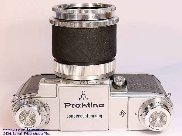 Praktina IIA Sonderausfhrung zur Nutzung an der mikrofotografischen Einrichtung Carl-Zeiss-Jena mf-matic (als Filmkassette ohne Reflexspiegel, ohne Verschluss, ohne Zeitenwerk).